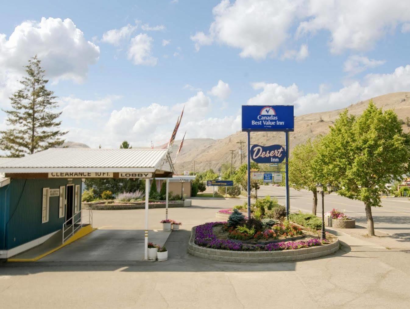 Canada'S Best Value Desert Inn & Suites Cache Creek Exterior photo